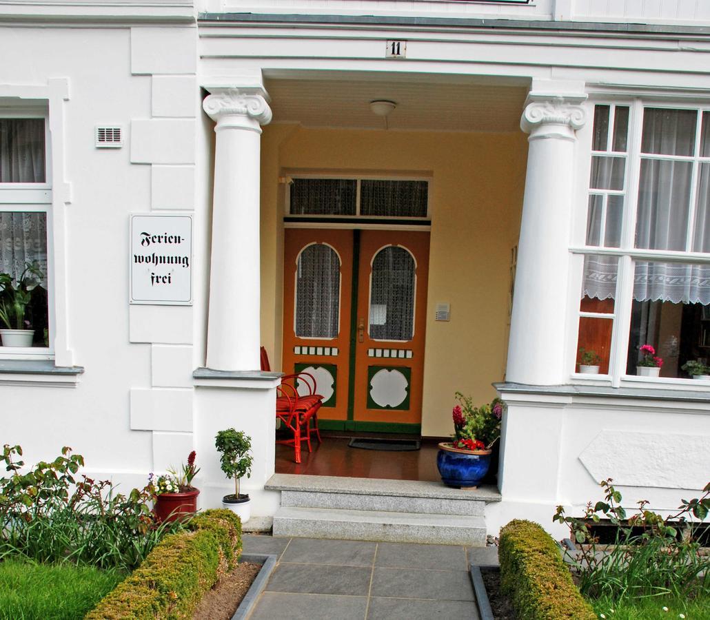 Ferienvilla im Stil der Bäderarchitektur Sellin  Exterior foto